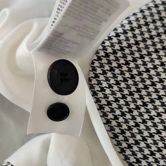 H&M Houndstooth Fitted Blazer - Picture 10 of 14